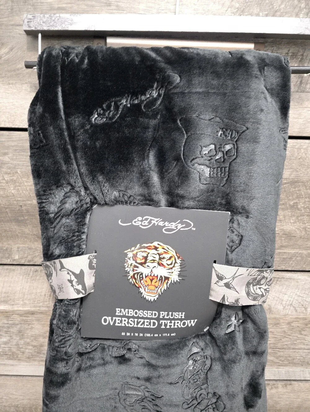 Ed Hardy Tiger Oversized Black Embossed Throw Blanket New